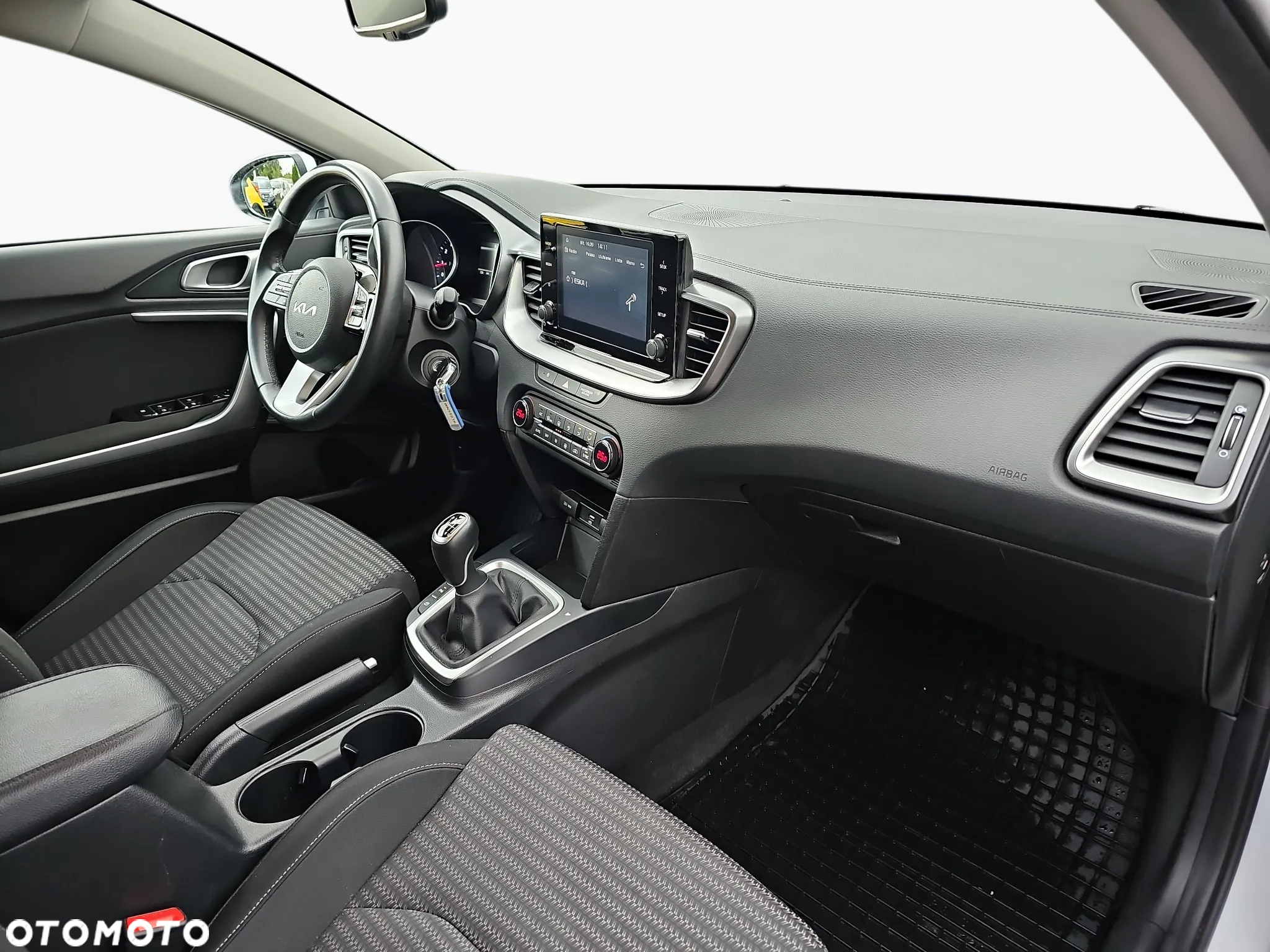 Kia Ceed 1.5 T-GDI M - 24