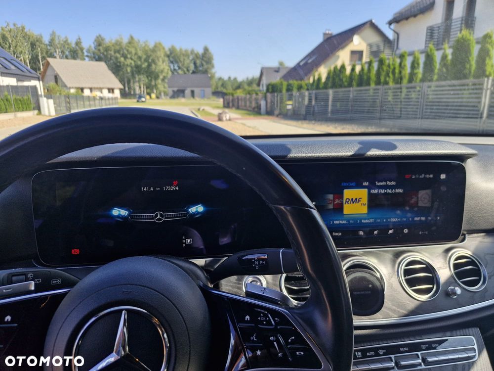 Mercedes-Benz Klasa E 220 d 9G-TRONIC Avantgarde - 10