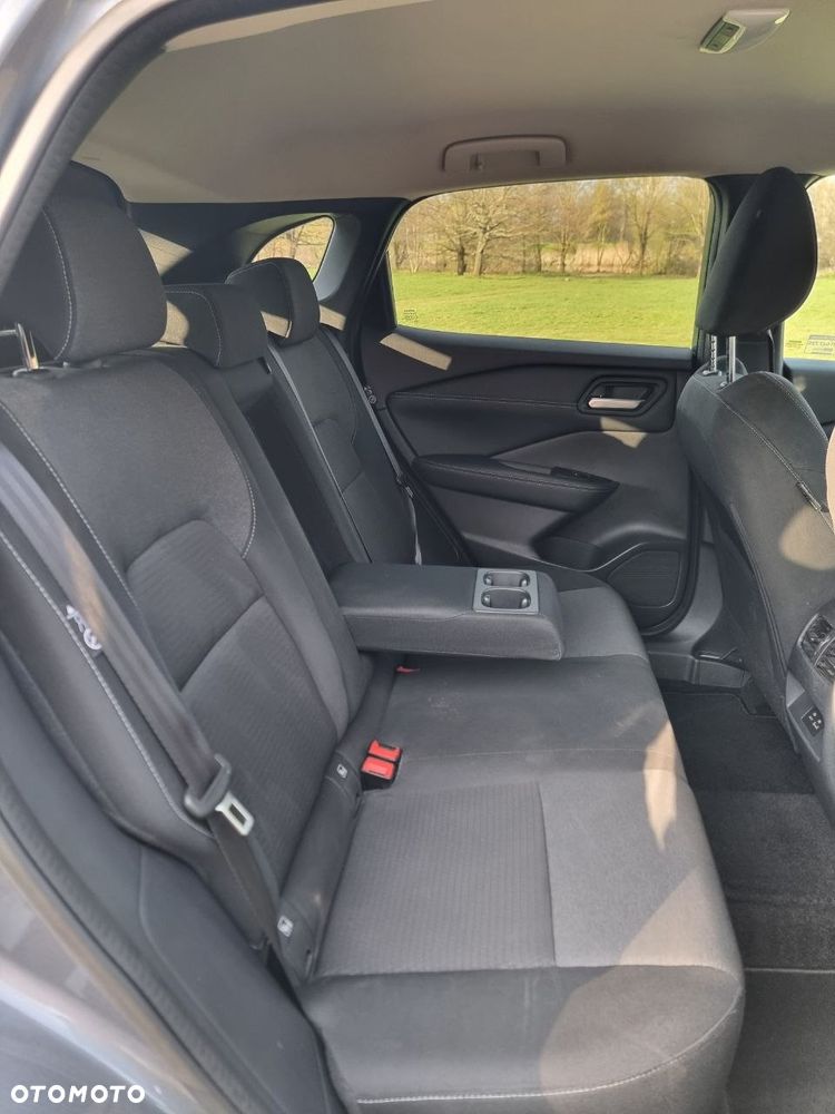 Nissan Qashqai 1.3 DIG-T MHEV N-Connecta Xtronic - 9