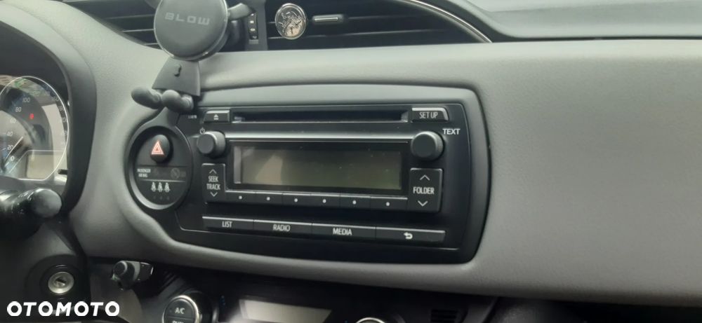 Toyota Yaris - 5