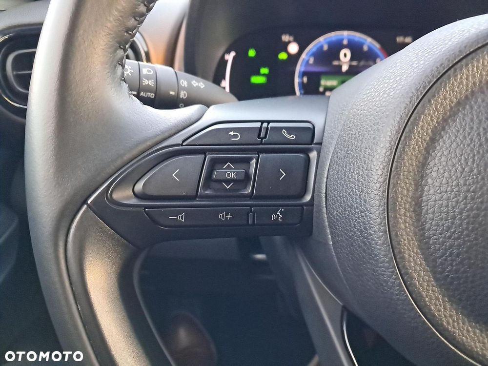 Toyota Yaris Cross Hybrid 1.5 Style - 16