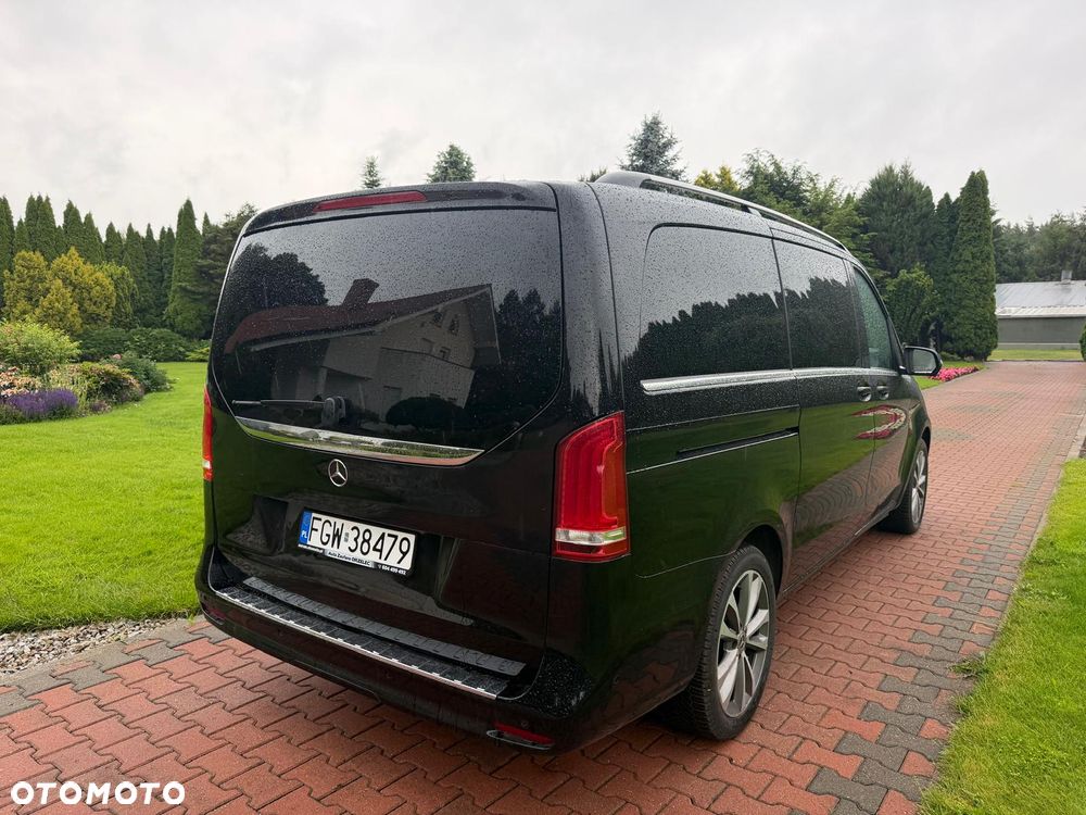 Mercedes-Benz Klasa V 250 d lang 4Matic 9G-TRONIC Exclusive - 28