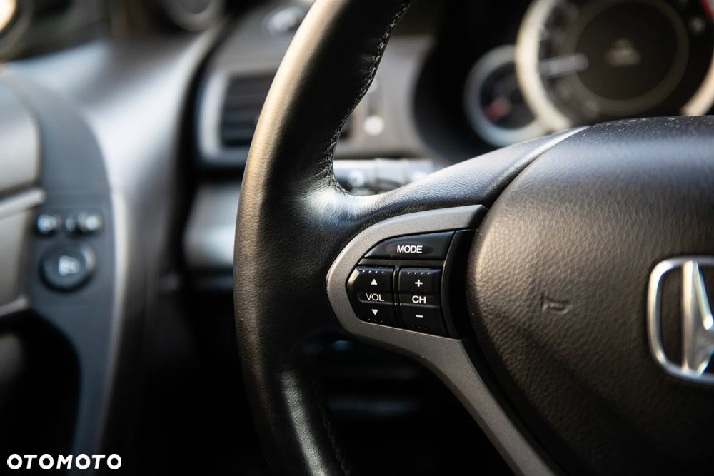 Honda Accord 2.0 Executive - 34