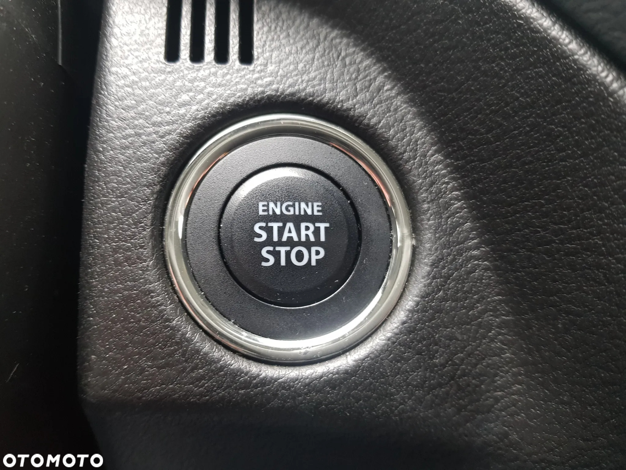 Suzuki SX4 S-Cross 1.4 T Premium - 24
