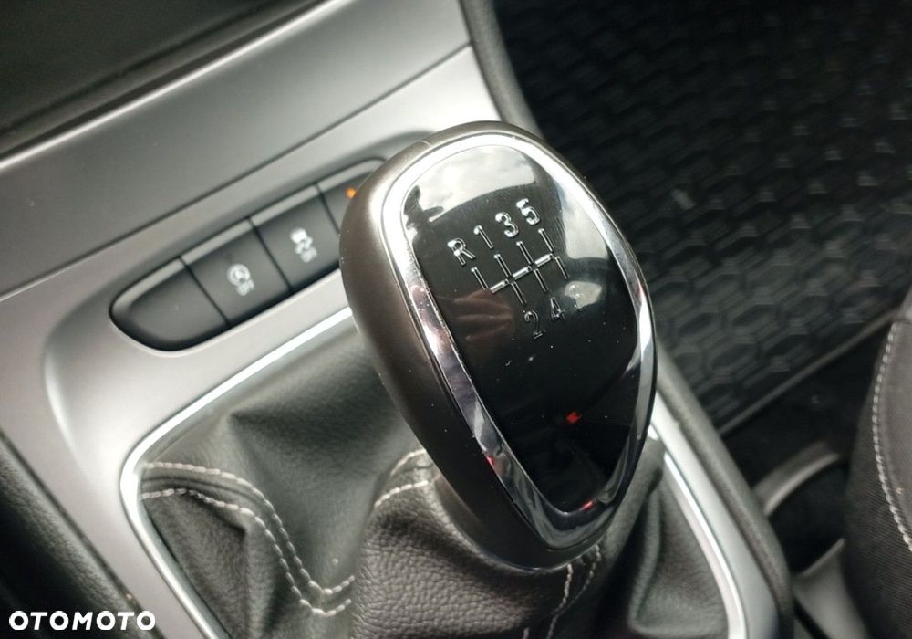 Opel Astra - 25