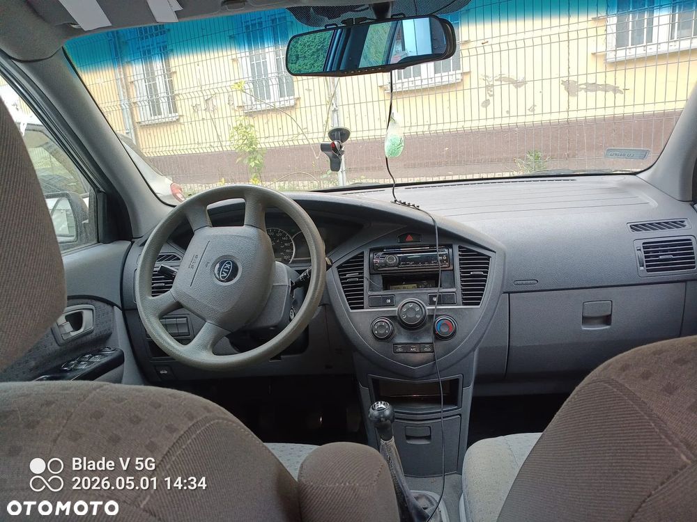 Kia Carens 1.6 / Tour - 3