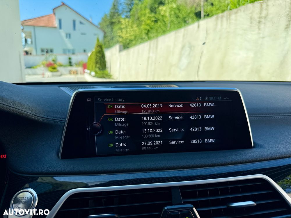 BMW Seria 7 740Ld xDrive - 31