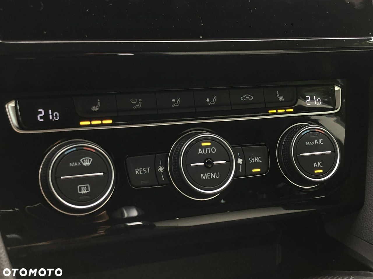Volkswagen Arteon 2.0 TDI SCR Elegance DSG - 22