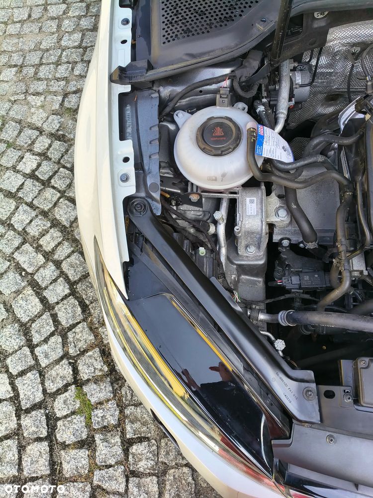 Volkswagen Golf 1.0 TSI OPF Trendline - 9