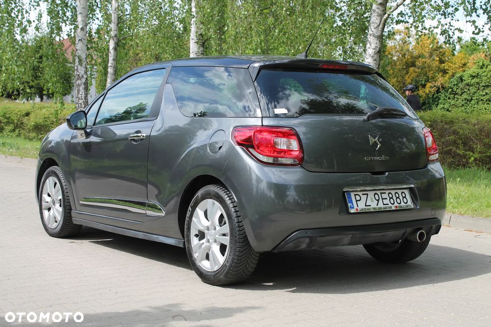 Citroën DS3 Pure Tech VTi 82 Chic - 12