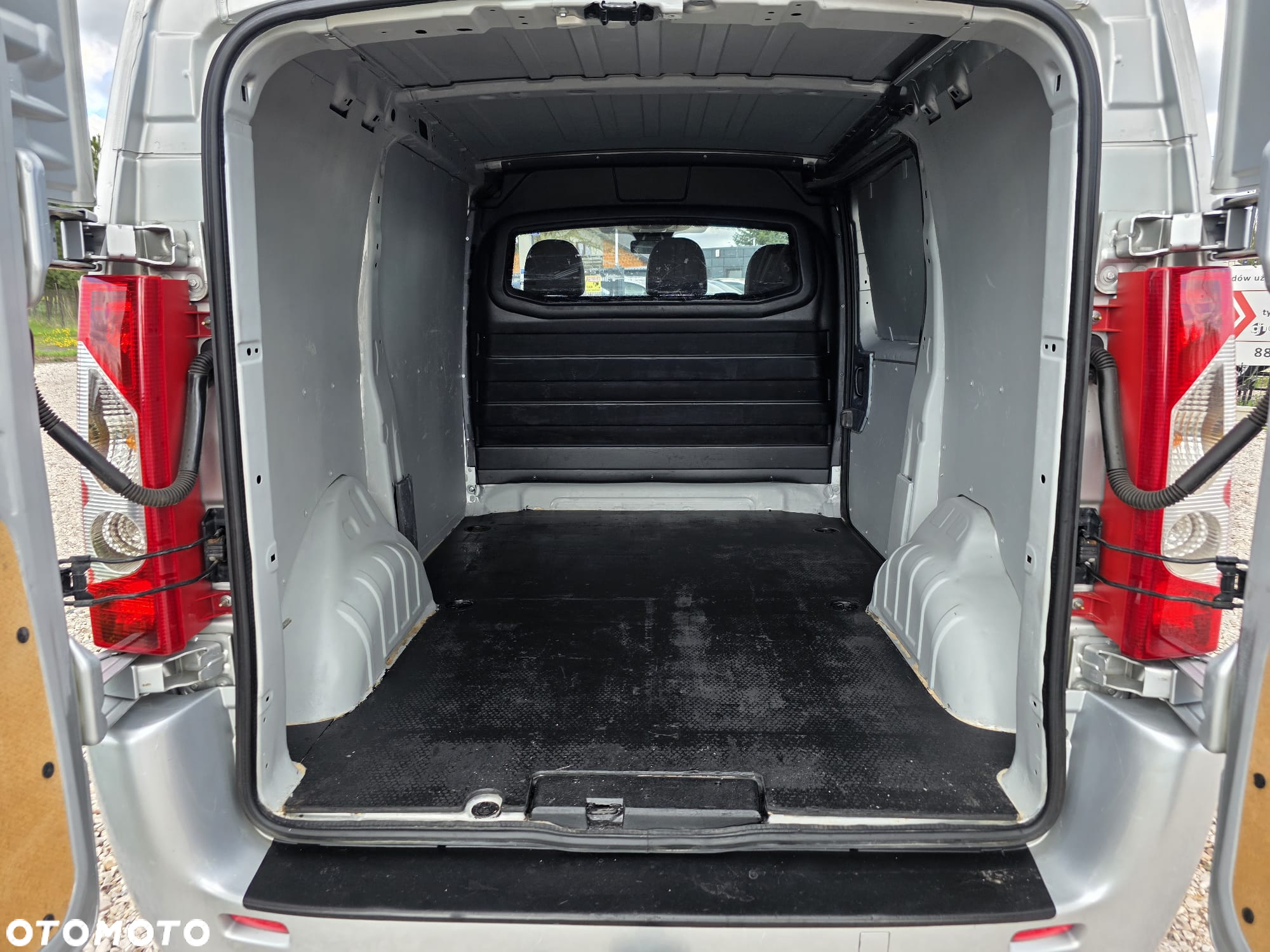 Peugeot Expert - 33