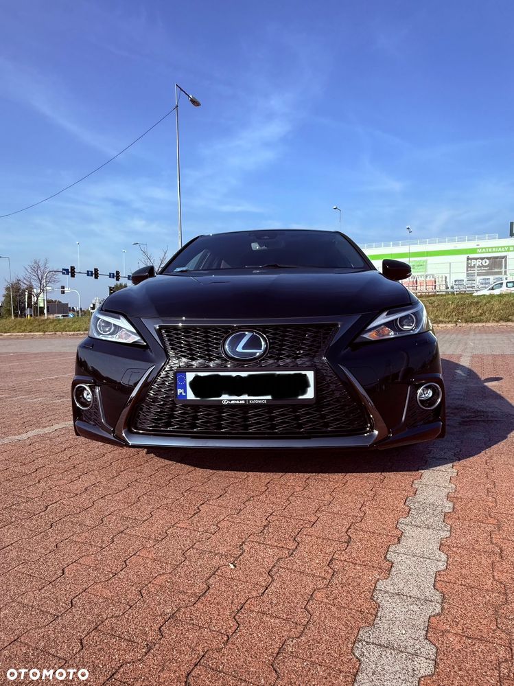 Lexus CT 200h F Sport - 8