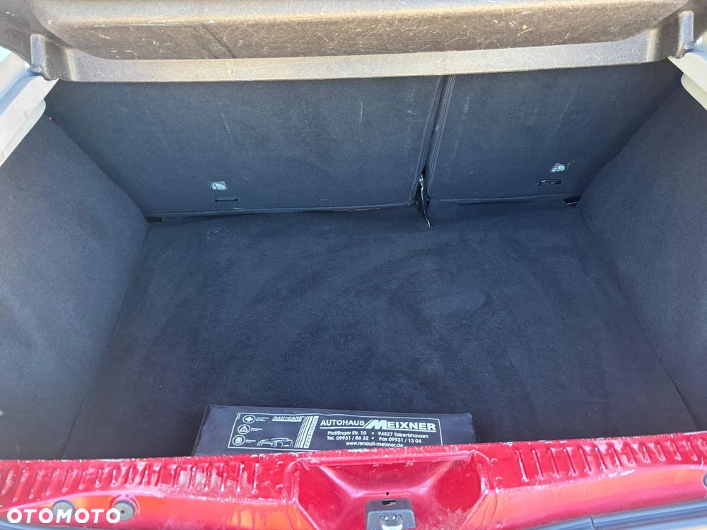 Dacia Sandero TCe 90 S&S Celebration - 35