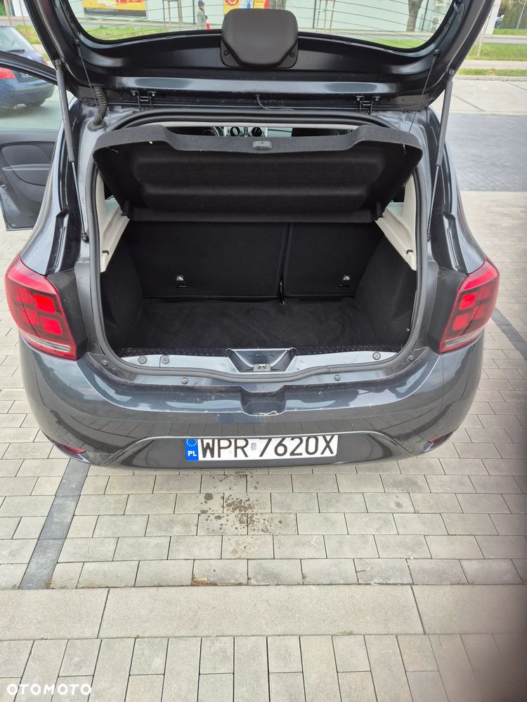 Dacia Sandero SCe 75 Laureate - 16