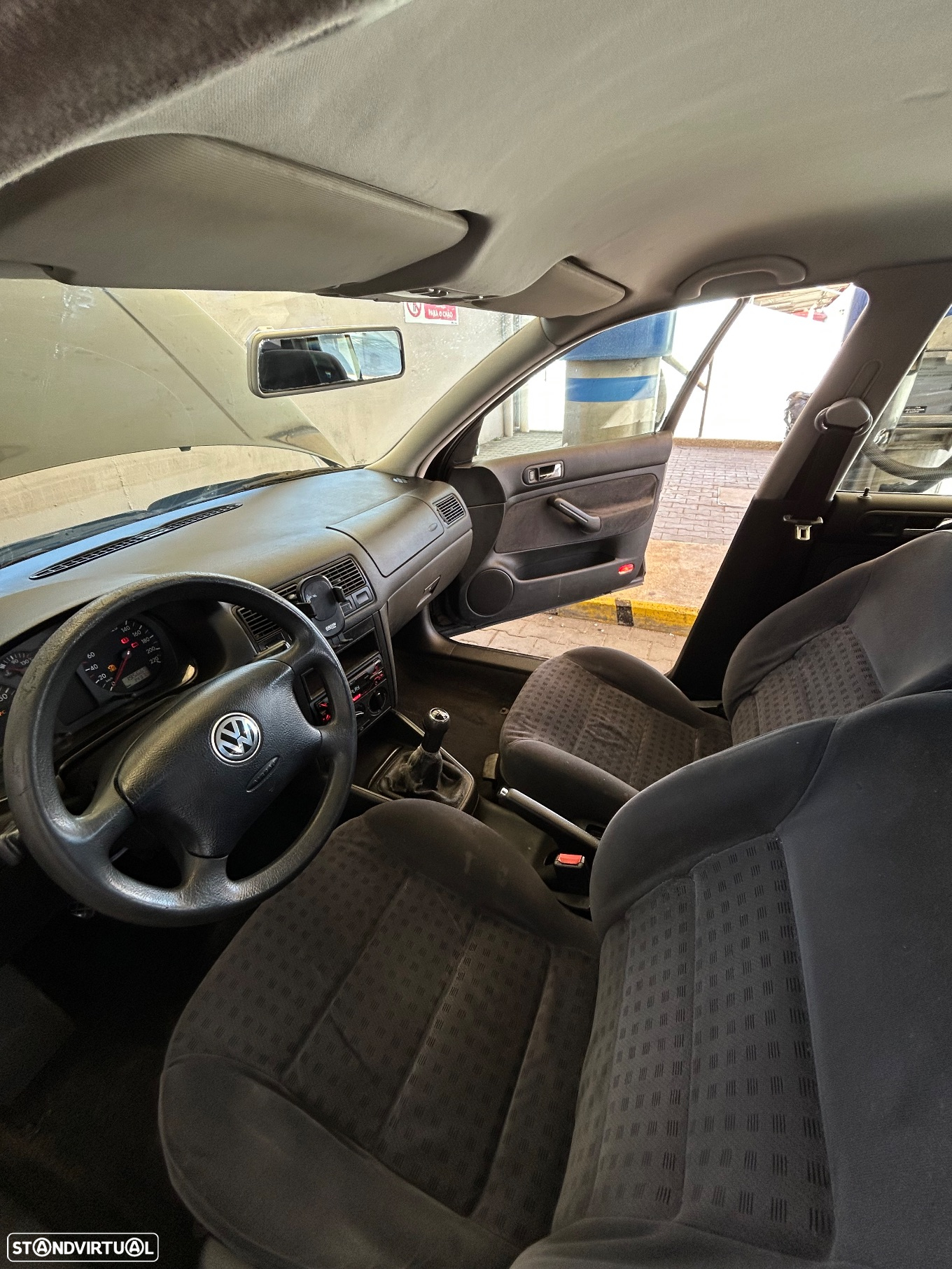 VW Golf - 8