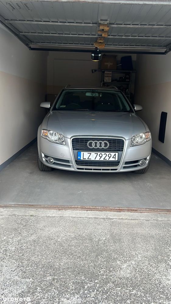 Audi A4 Avant - 1