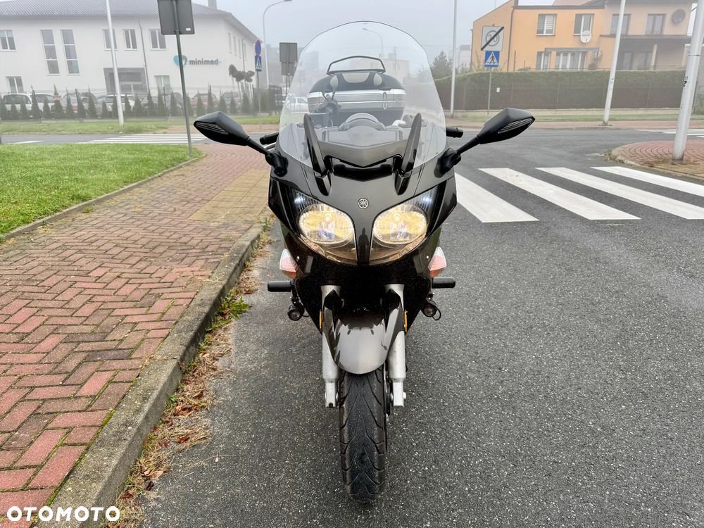 Yamaha FJR - 11