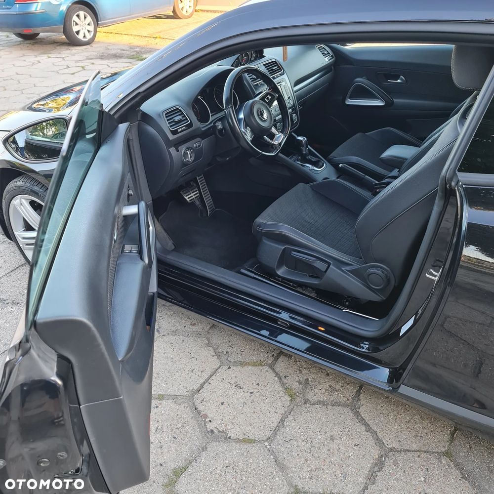 Volkswagen Scirocco 2.0 TDI (Blue Motion Technologie) DSG - 10