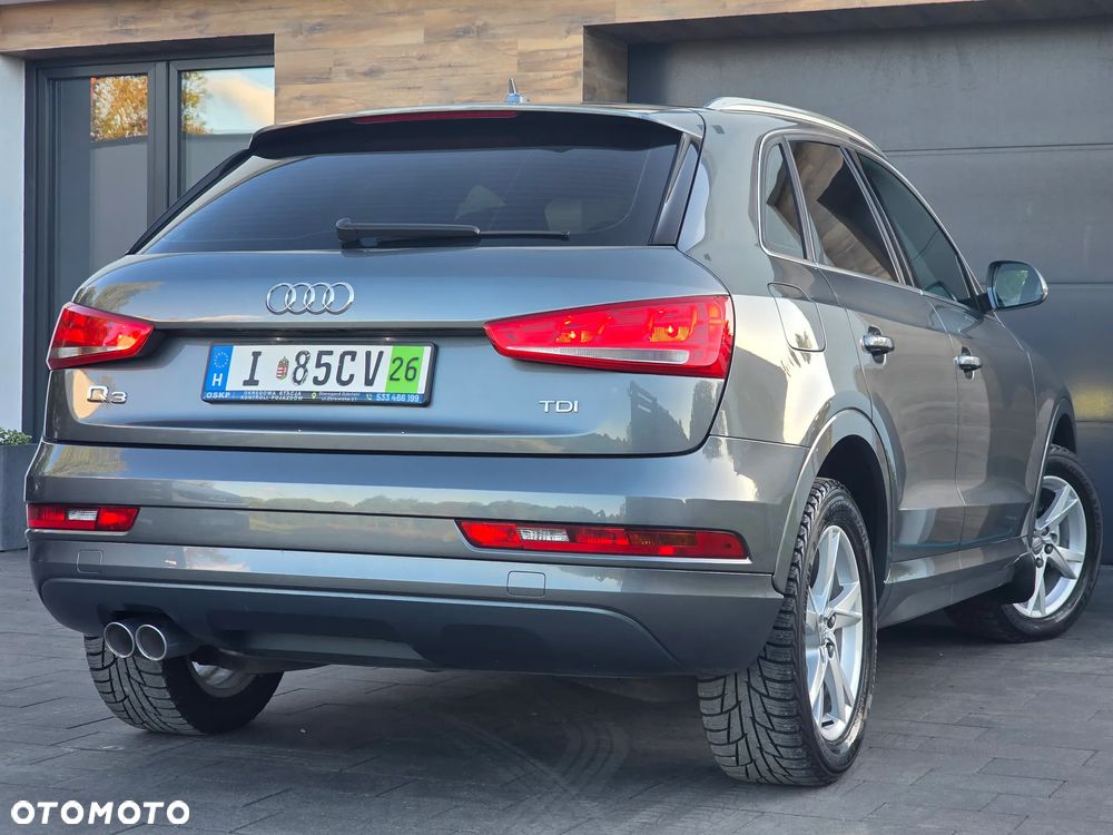 Audi Q3 2.0 TDI Sport S tronic - 23