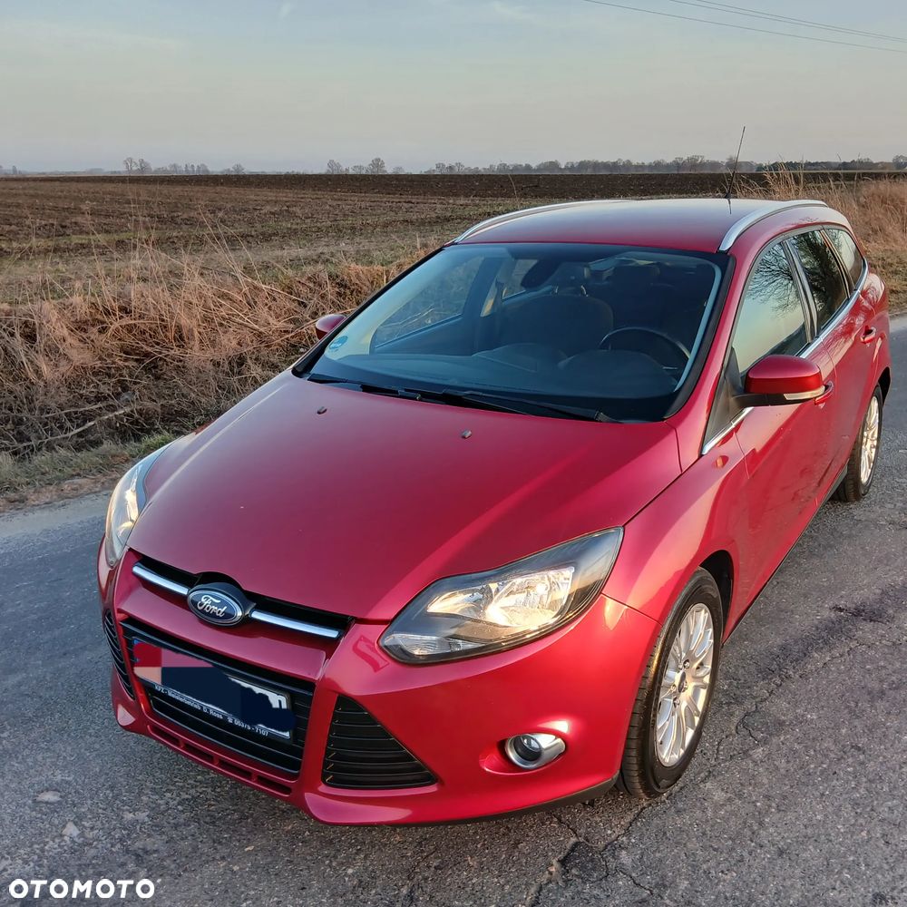 Ford Focus 1.6 EcoBoost Start-Stopp-System Champions Edition - 4
