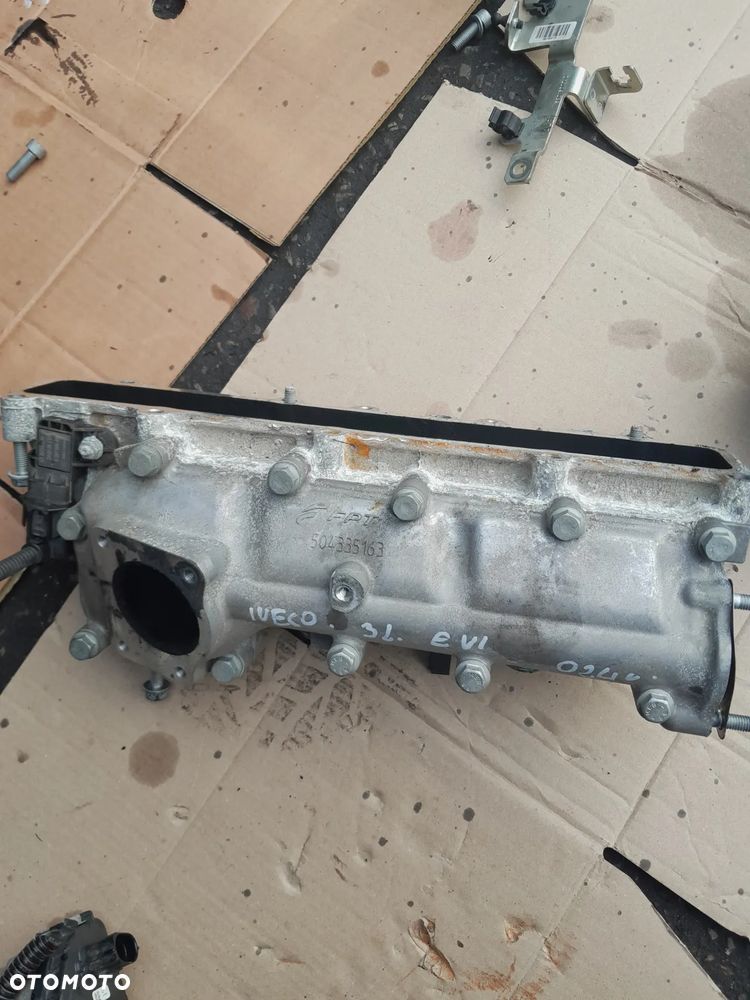 Kolektor dolotowy Iveco Daily 3.0 HPI E6 504335163 - 1