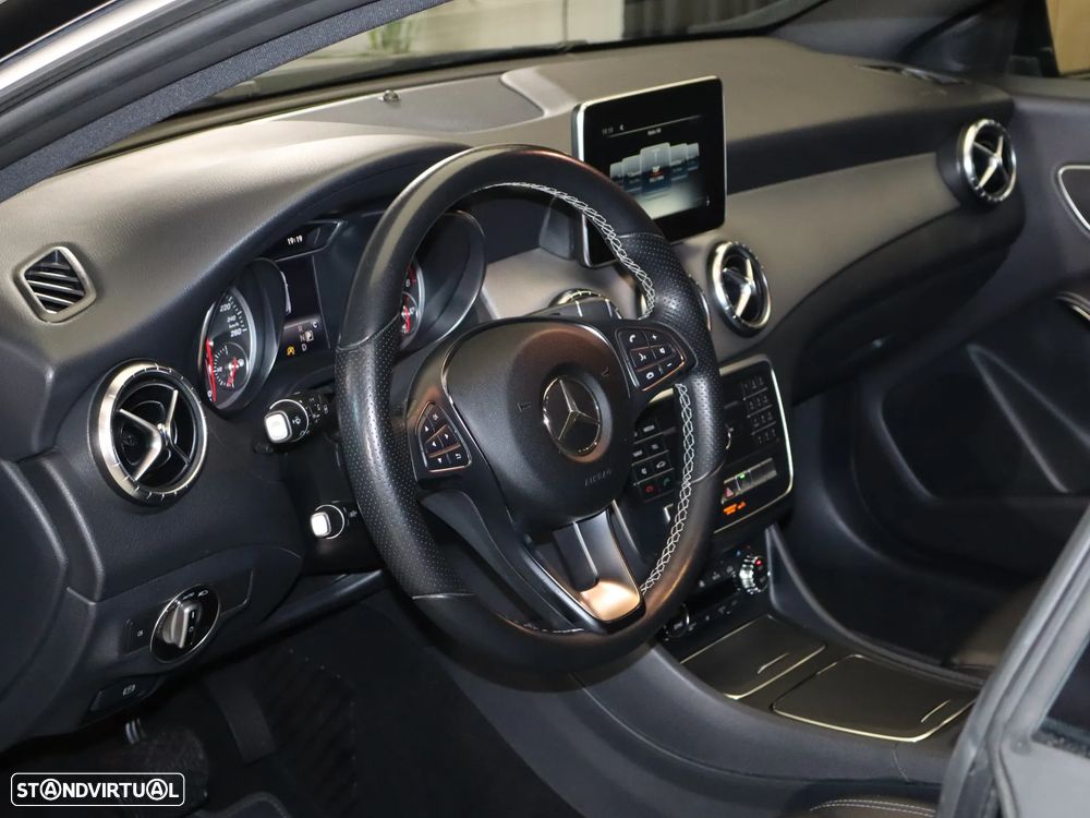 Mercedes-Benz CLA 200 d Shooting Brake Urban Aut. - 20