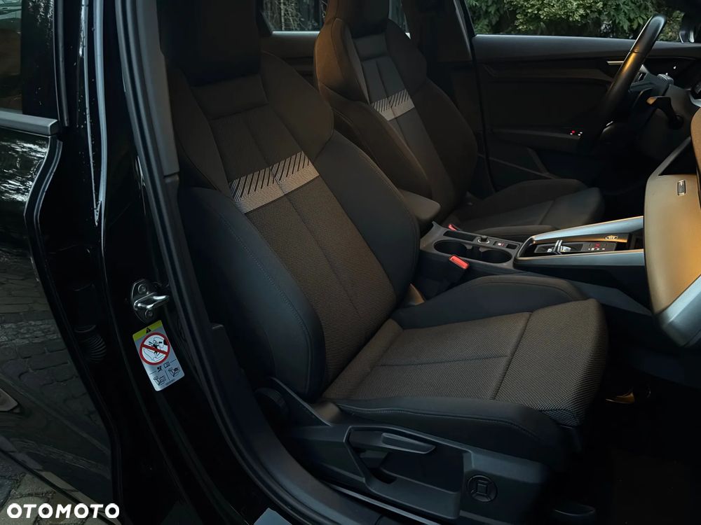 Audi A3 Sportback 35 TFSI S tronic - 10