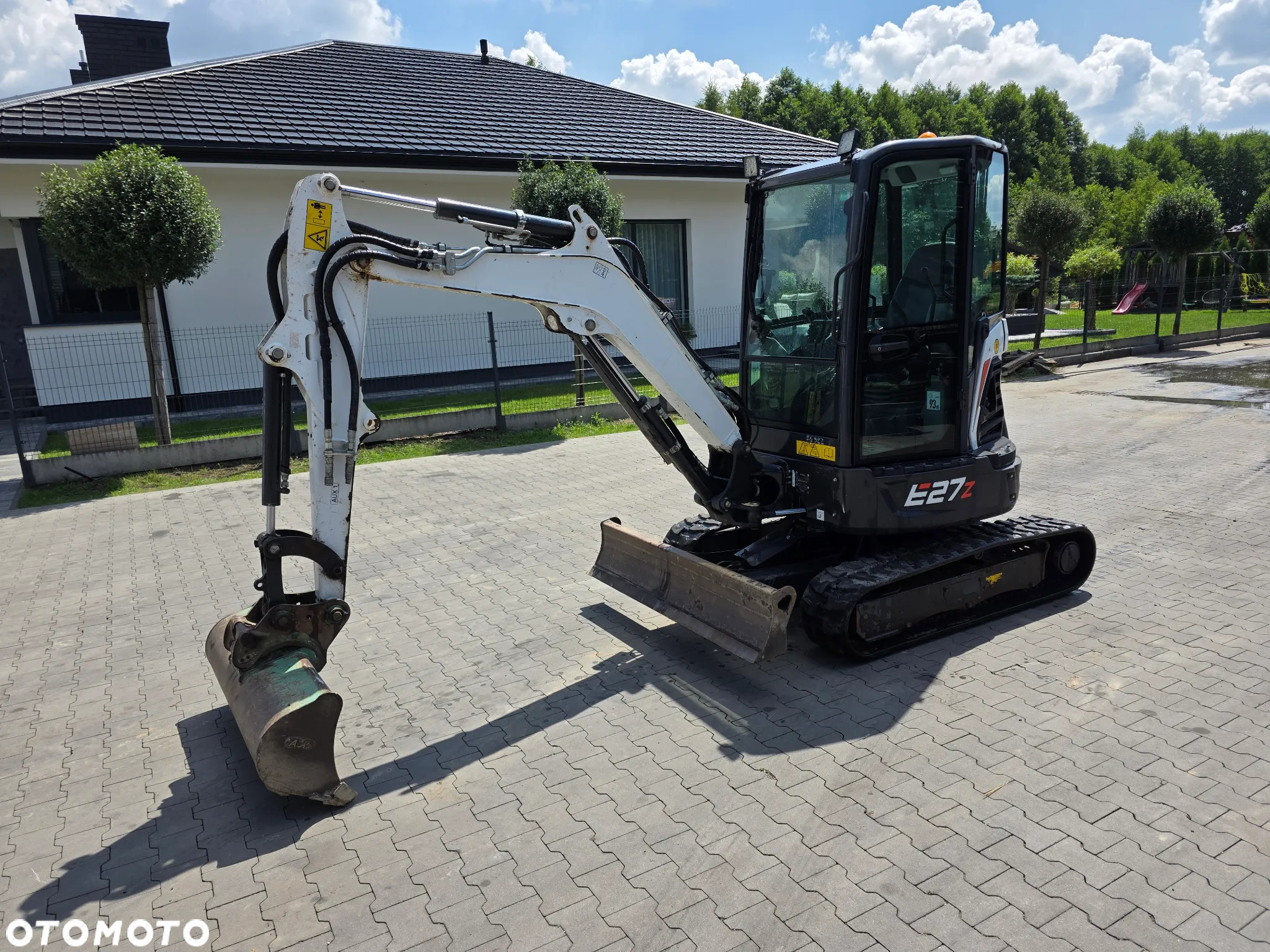Bobcat e27 - 2