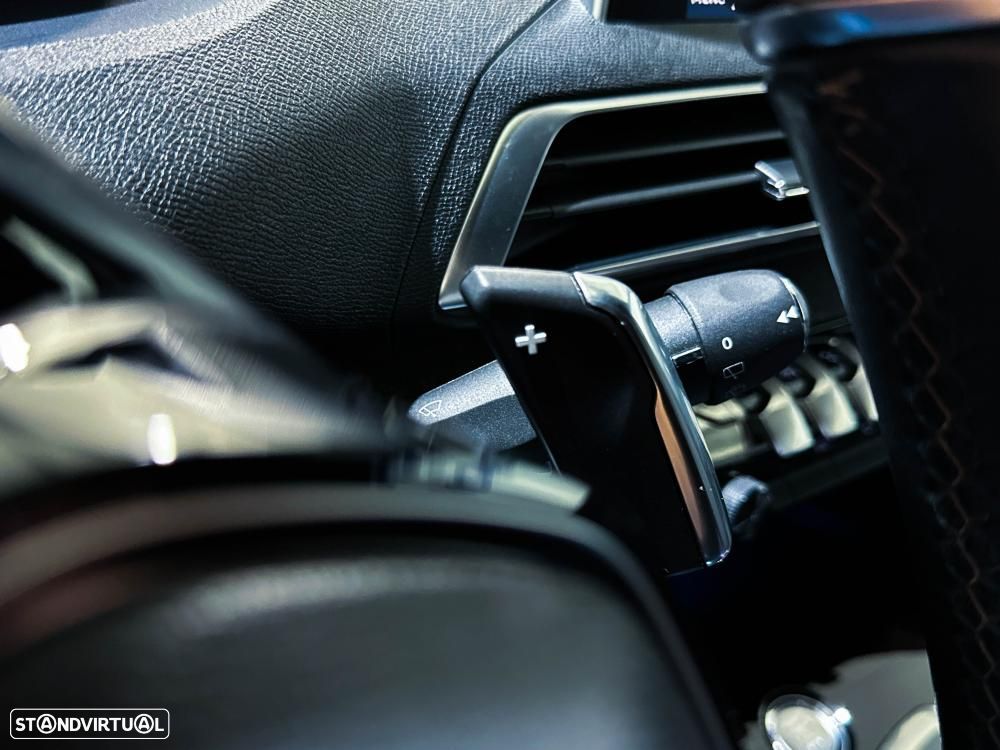 Peugeot 3008 1.6 PureTech GT EAT8 - 45