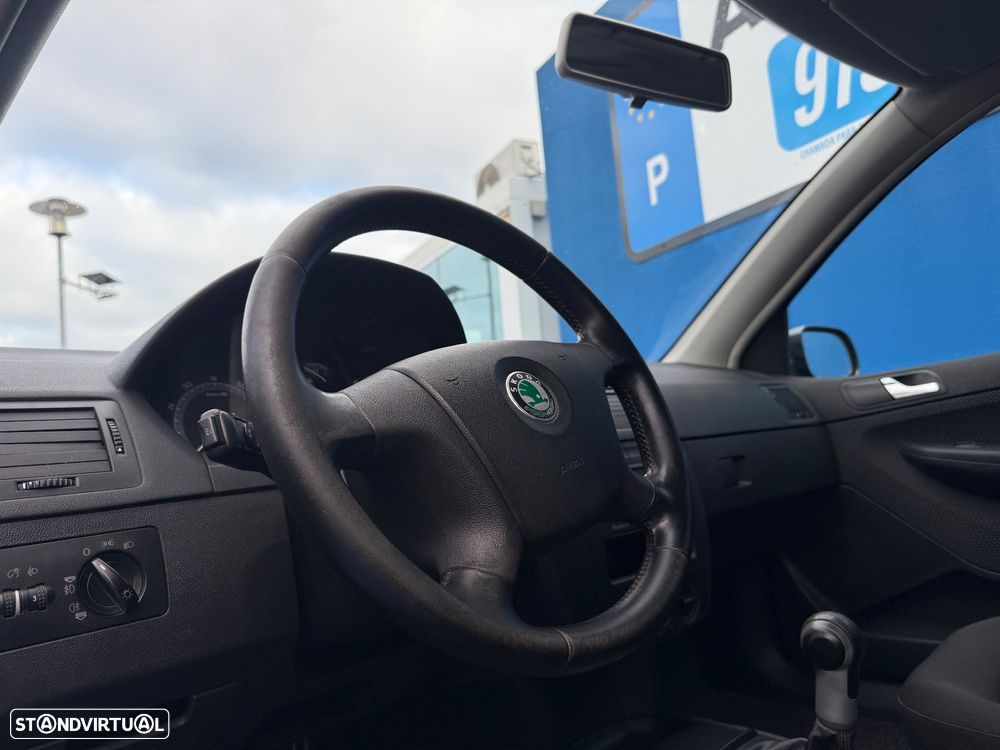 Skoda Fabia Break 1.2 Ambiente - 7