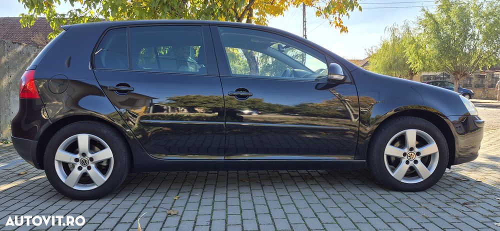 Volkswagen Golf - 12