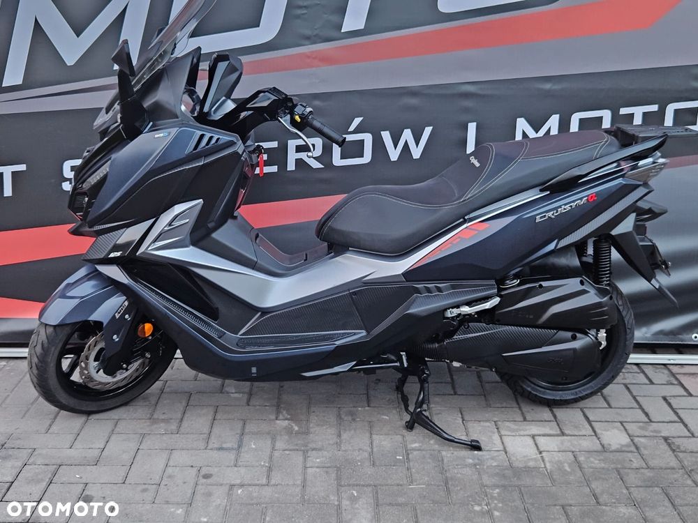 SYM CRUiSYM - 5