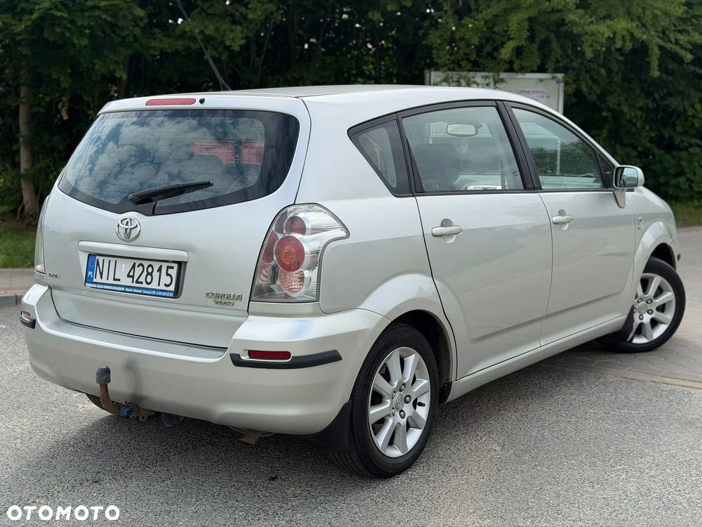 Toyota Corolla Verso 1.8 Sol + 7os MM - 6