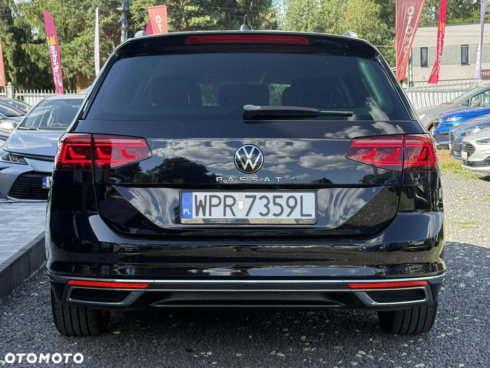 Volkswagen Passat 2.0 TSI Elegance DSG - 10