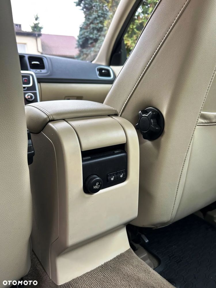 Volvo S60 2.5 T5 - 11