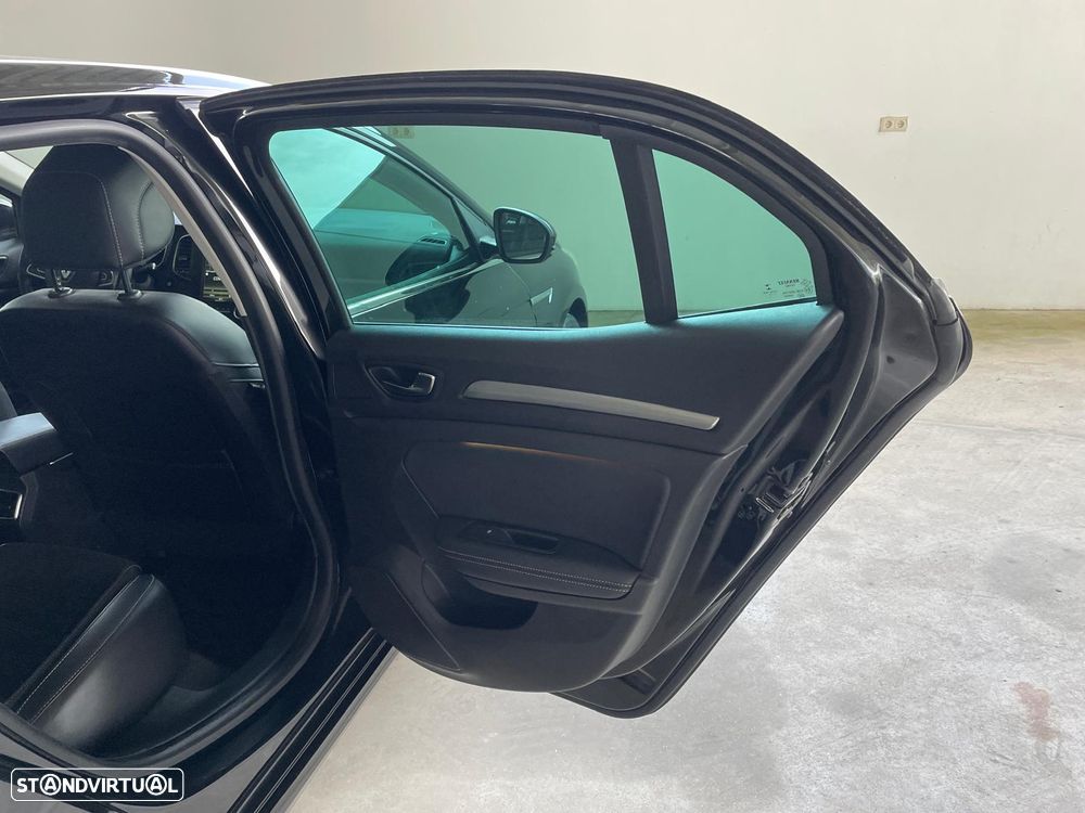 Renault Mégane ENERGY TCe 130 INTENS - 27