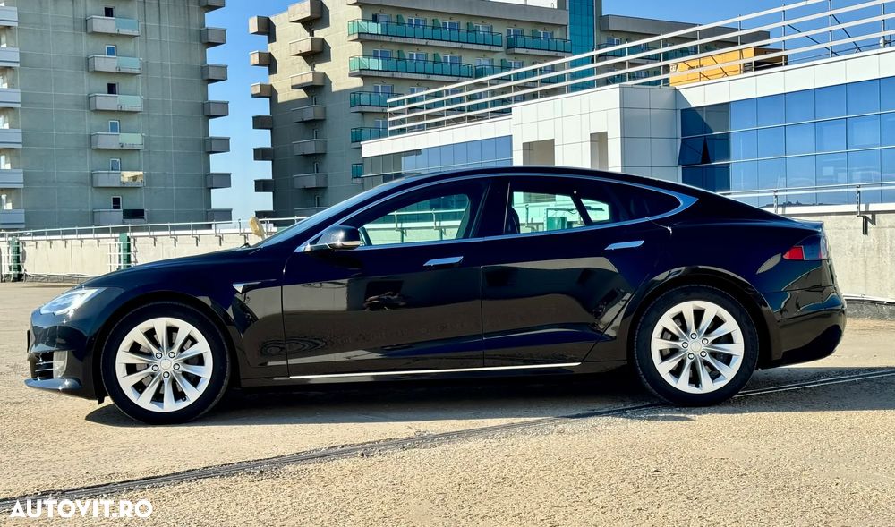 Tesla Model S 2018 photo 2