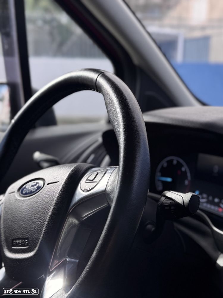 Ford Transit Connect Active - 12