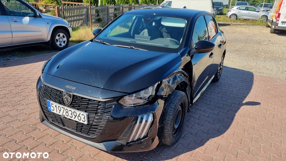 Peugeot 208 Benzin 100 Allure - 13