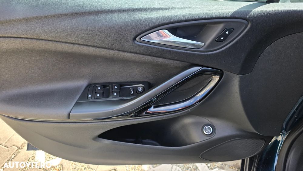 Opel Astra 1.6 BiTurbo D (CDTI) Start/Stop Innovation - 22
