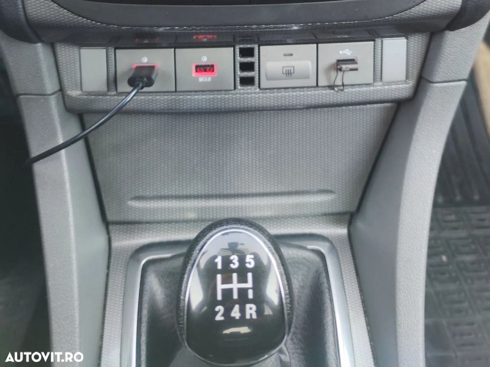 Ford Focus 1.8 TDCi Titanium - 16