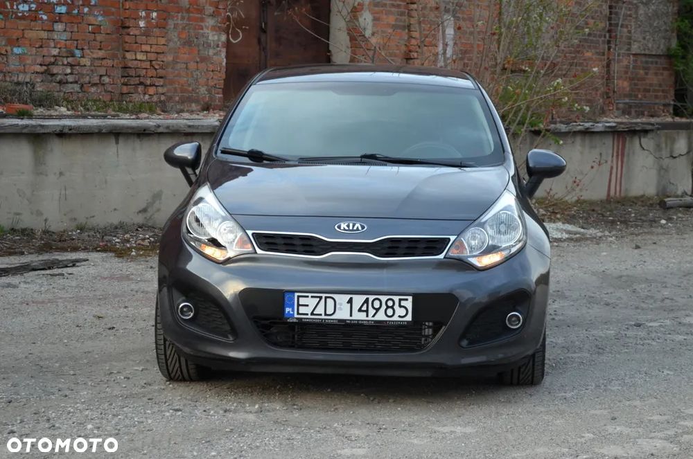 Kia Rio 1.2 ISG Uefa Euro 2016 - 14