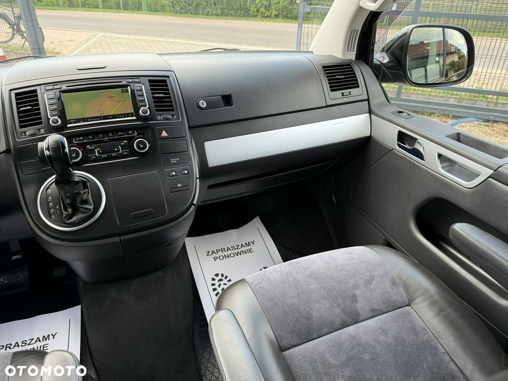 Volkswagen Multivan - 29