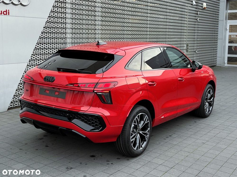 Audi Q3 Sportback - 33