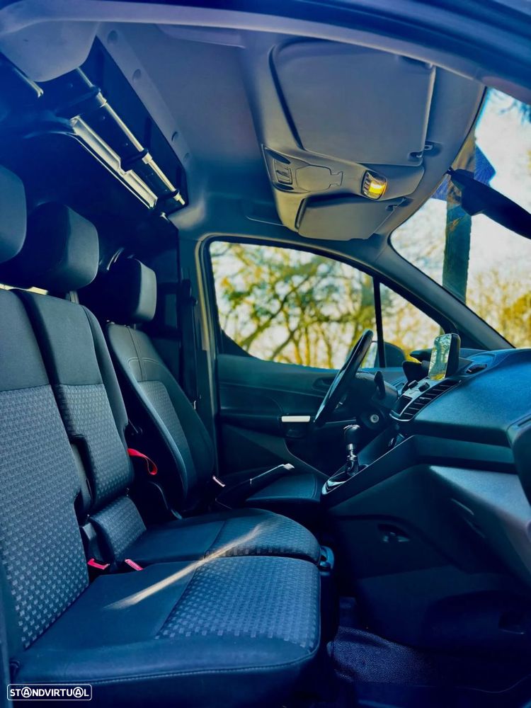 Ford Transit Connect - 11