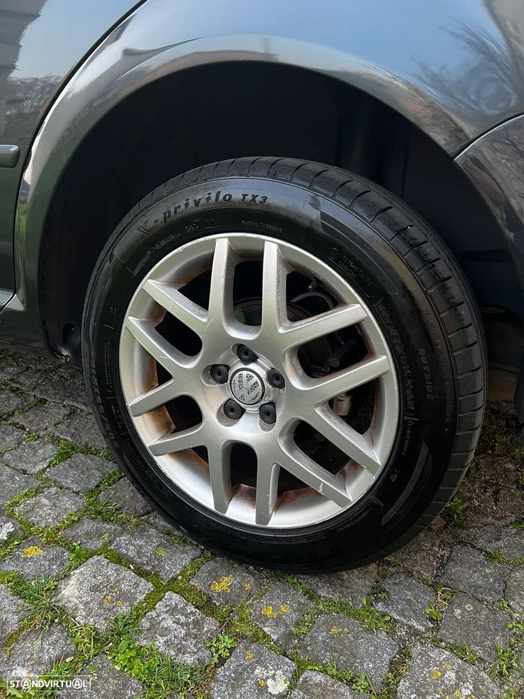 VW Golf Variant 1.9 TDi Highline - 14