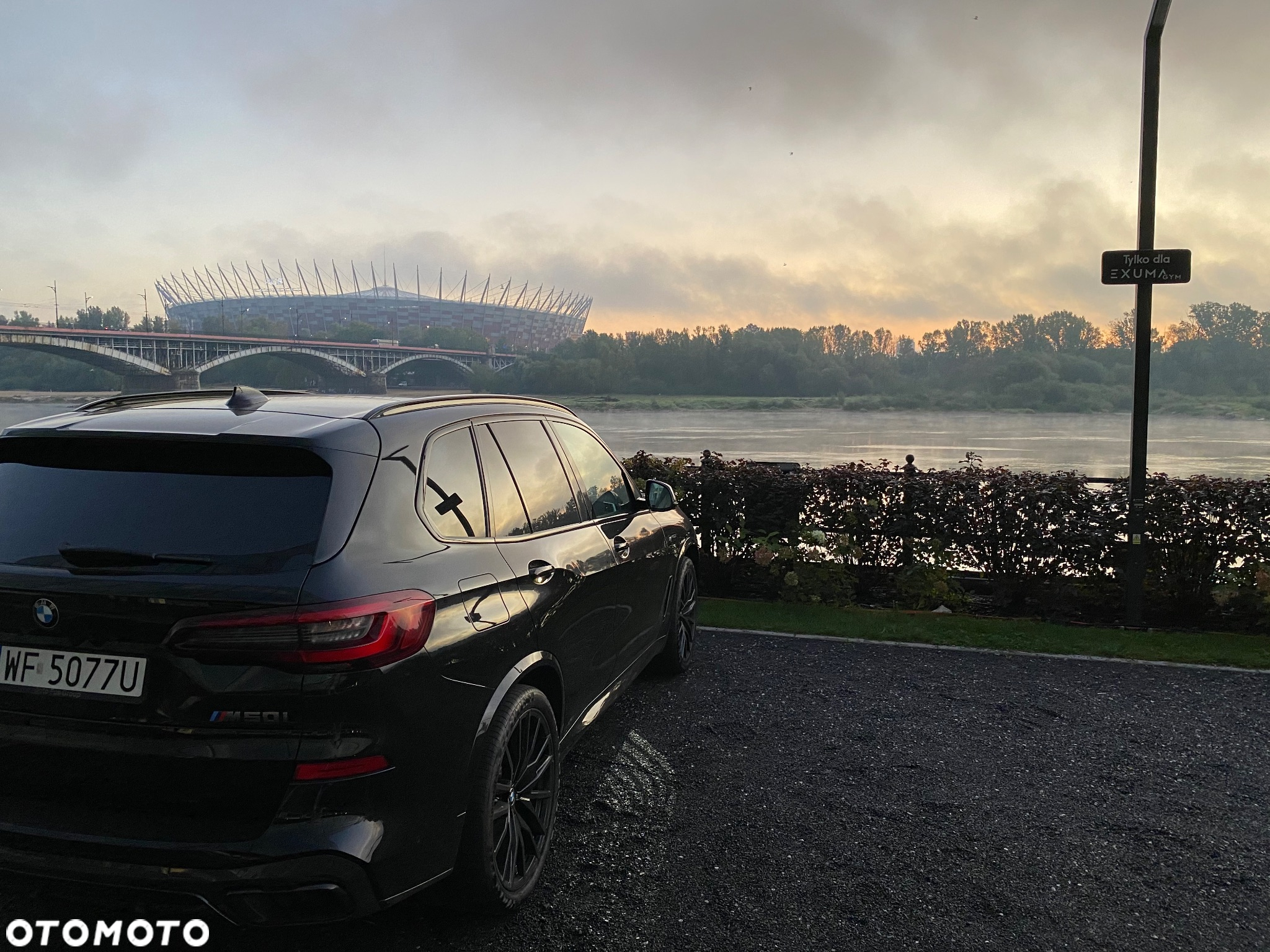 BMW X5 M M50i - 2