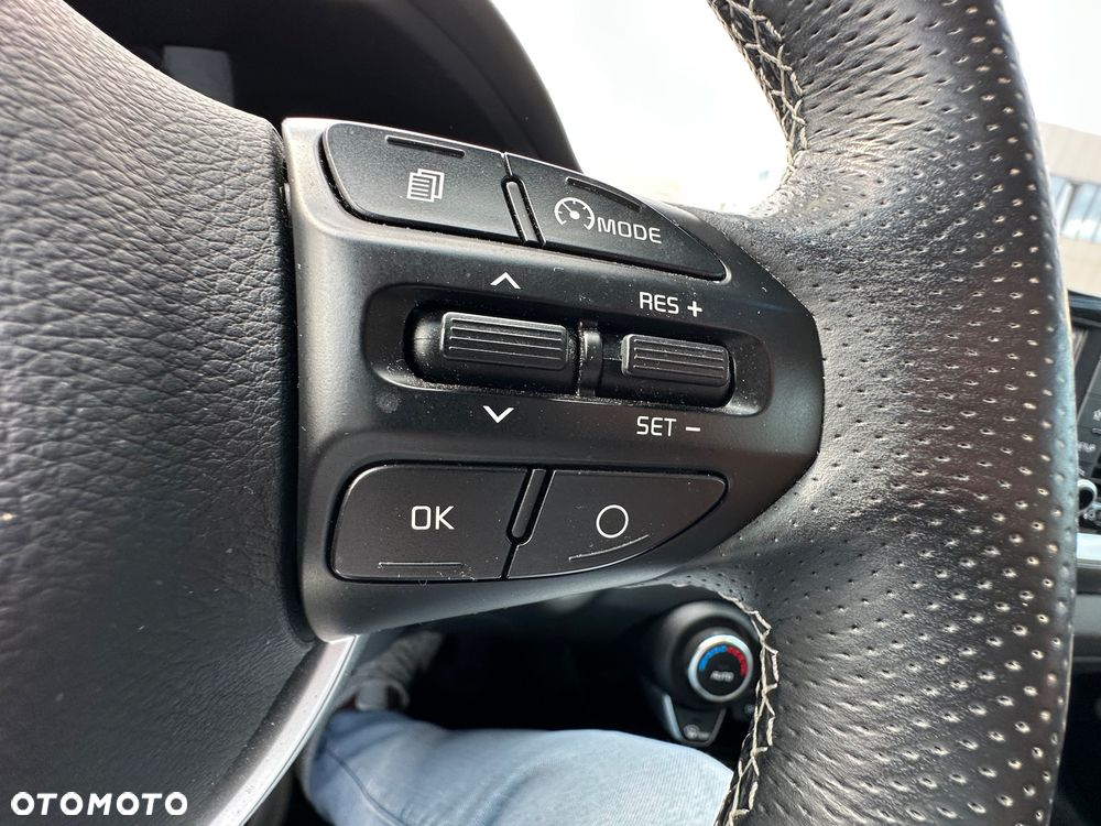 Kia Stonic 1.6 CRDi SCR XL - 13
