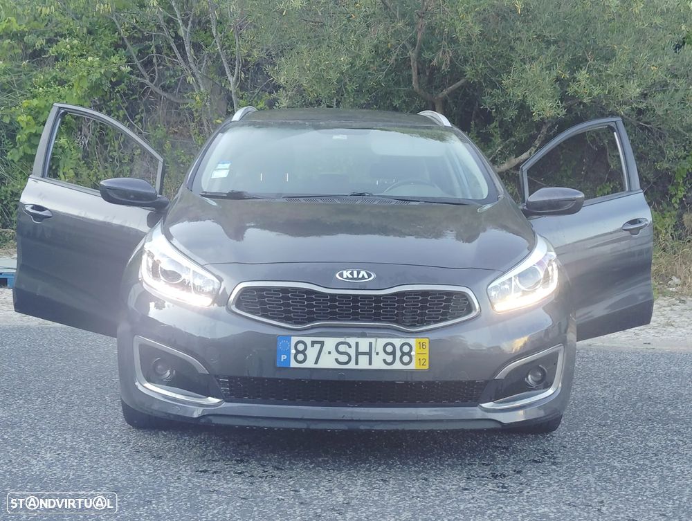Kia Ceed SW 1.6 CRDi EX - 1