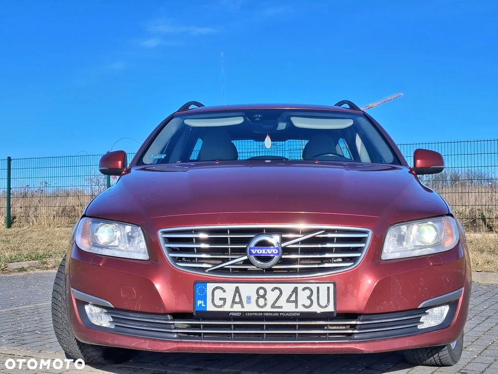 Volvo V70 D4 AWD Summum - 3